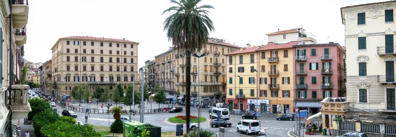 Hotel Venezia La Spezia Exterior photo